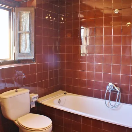Sleeps 9 Pool *